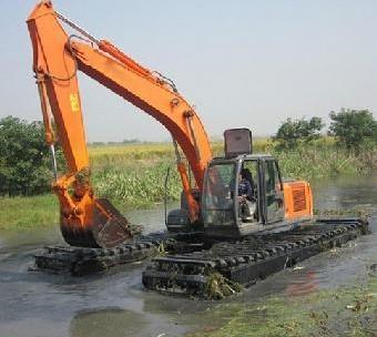 湿地沼泽挖掘机及特种设备租赁指南 专业水挖、打桩与改装服务全解析
